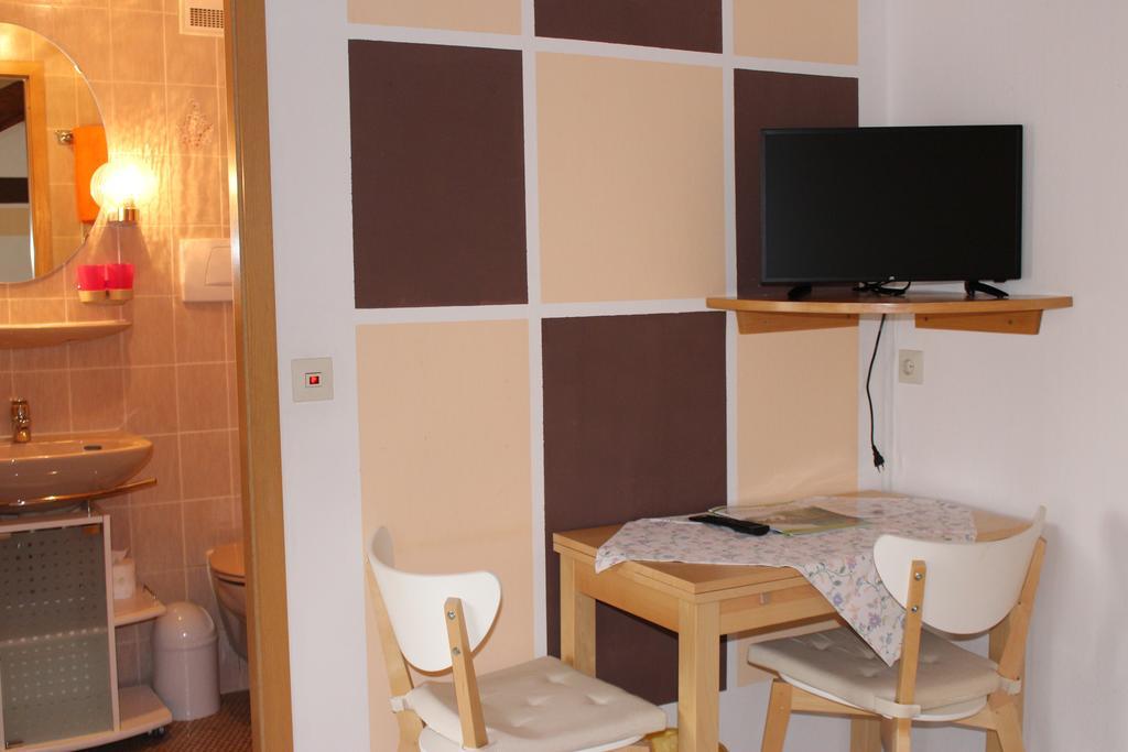 Gasthof Zur Post Zwiefalten Quarto foto